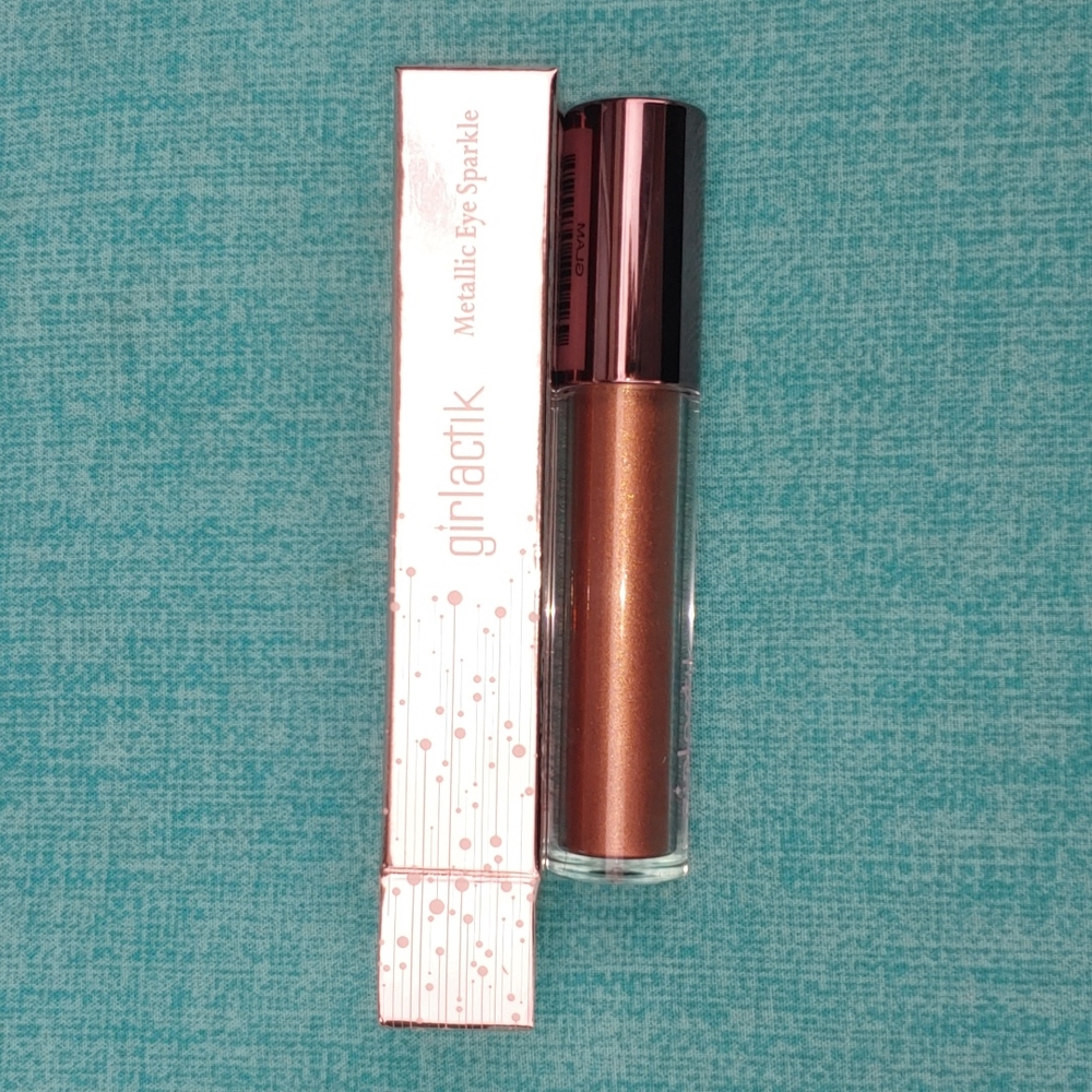 Liquid Eyeshadow